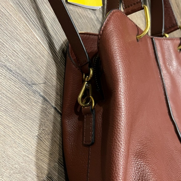 Fossil Lane Satchel Purse - Picture 12 of 16